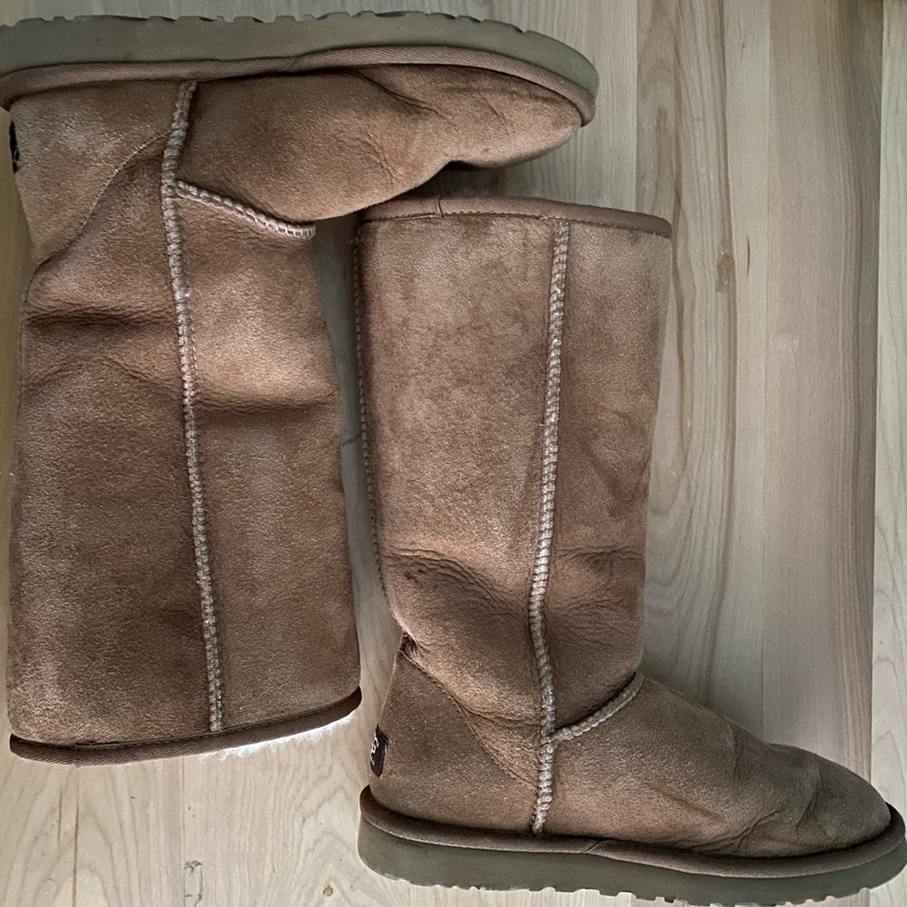 Chestnut Uggs - image 2